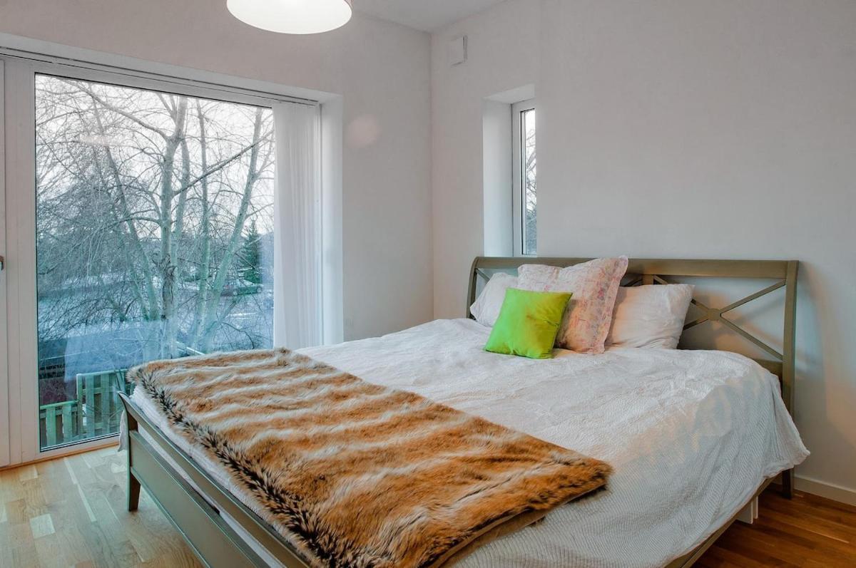 Townhouse On Arlanda Stockholm Metro Line - Easy Checkin Vila Sollentuna Exterior foto