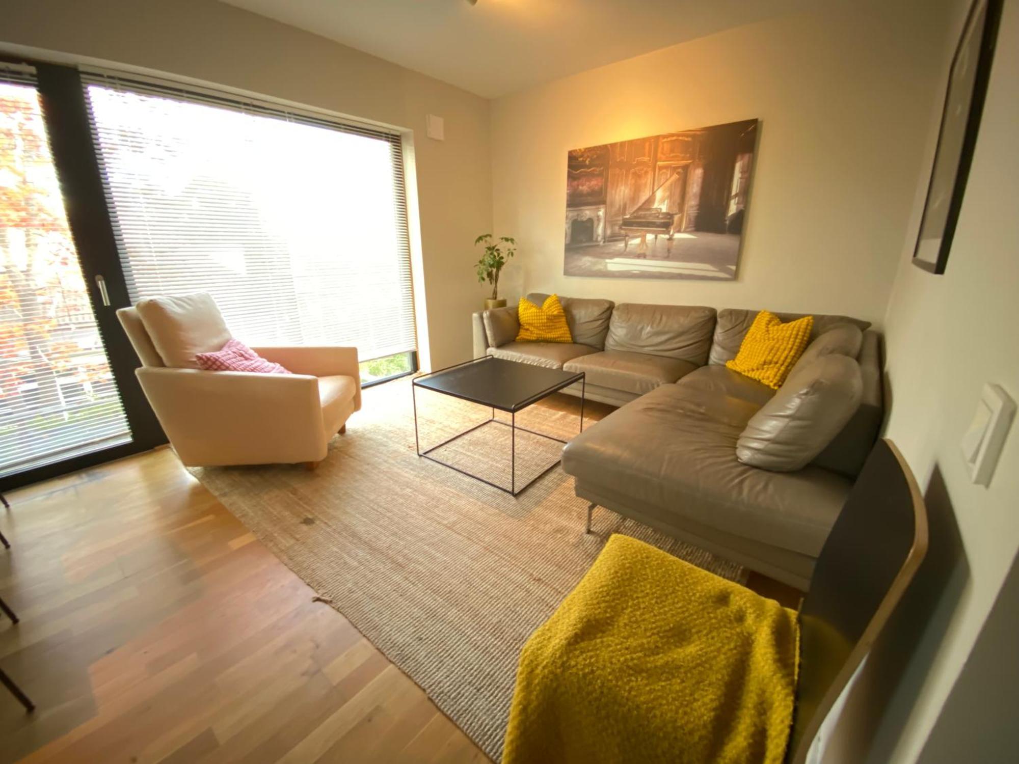 Townhouse On Arlanda Stockholm Metro Line - Easy Checkin Vila Sollentuna Exterior foto