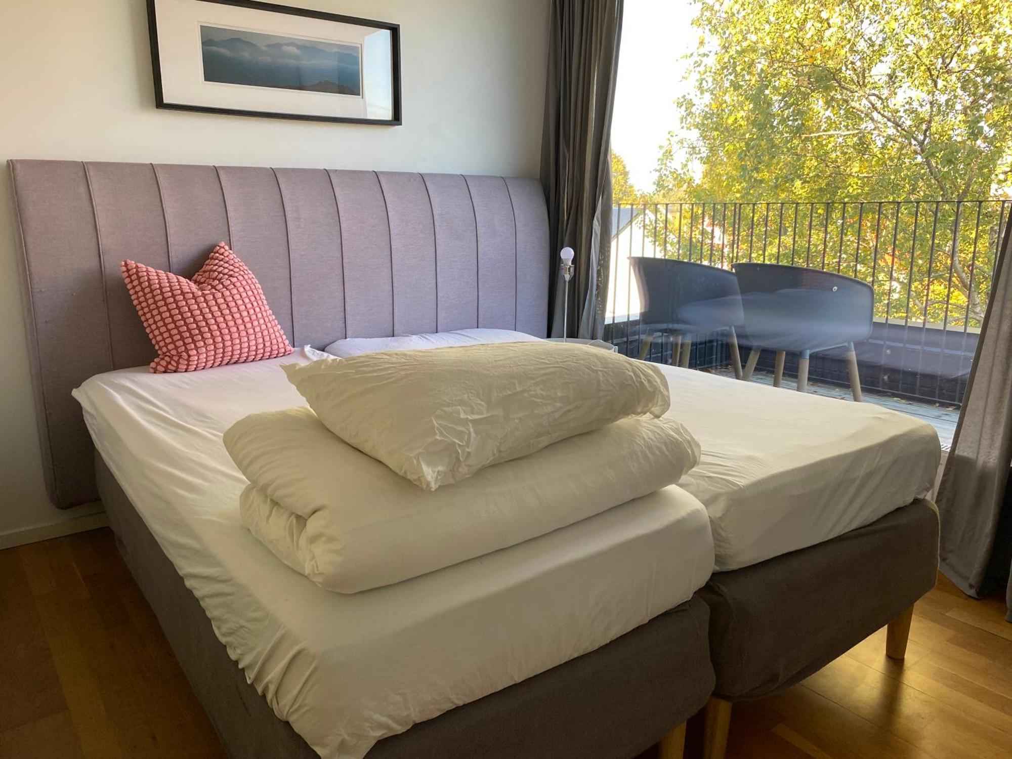 Townhouse On Arlanda Stockholm Metro Line - Easy Checkin Vila Sollentuna Exterior foto